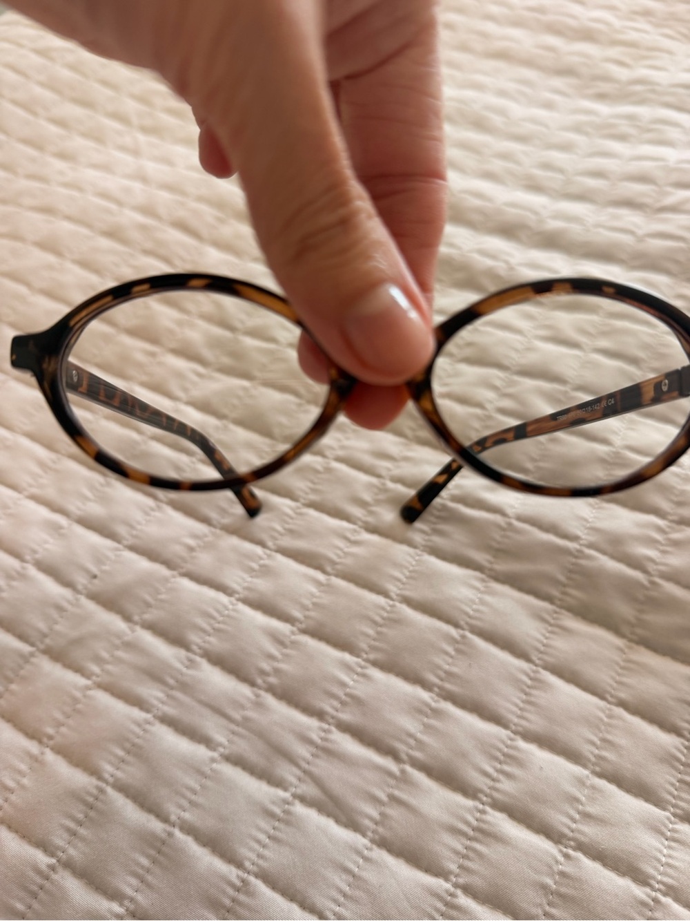 Tortoiseshell Round Women's Glasses - Classic Brown